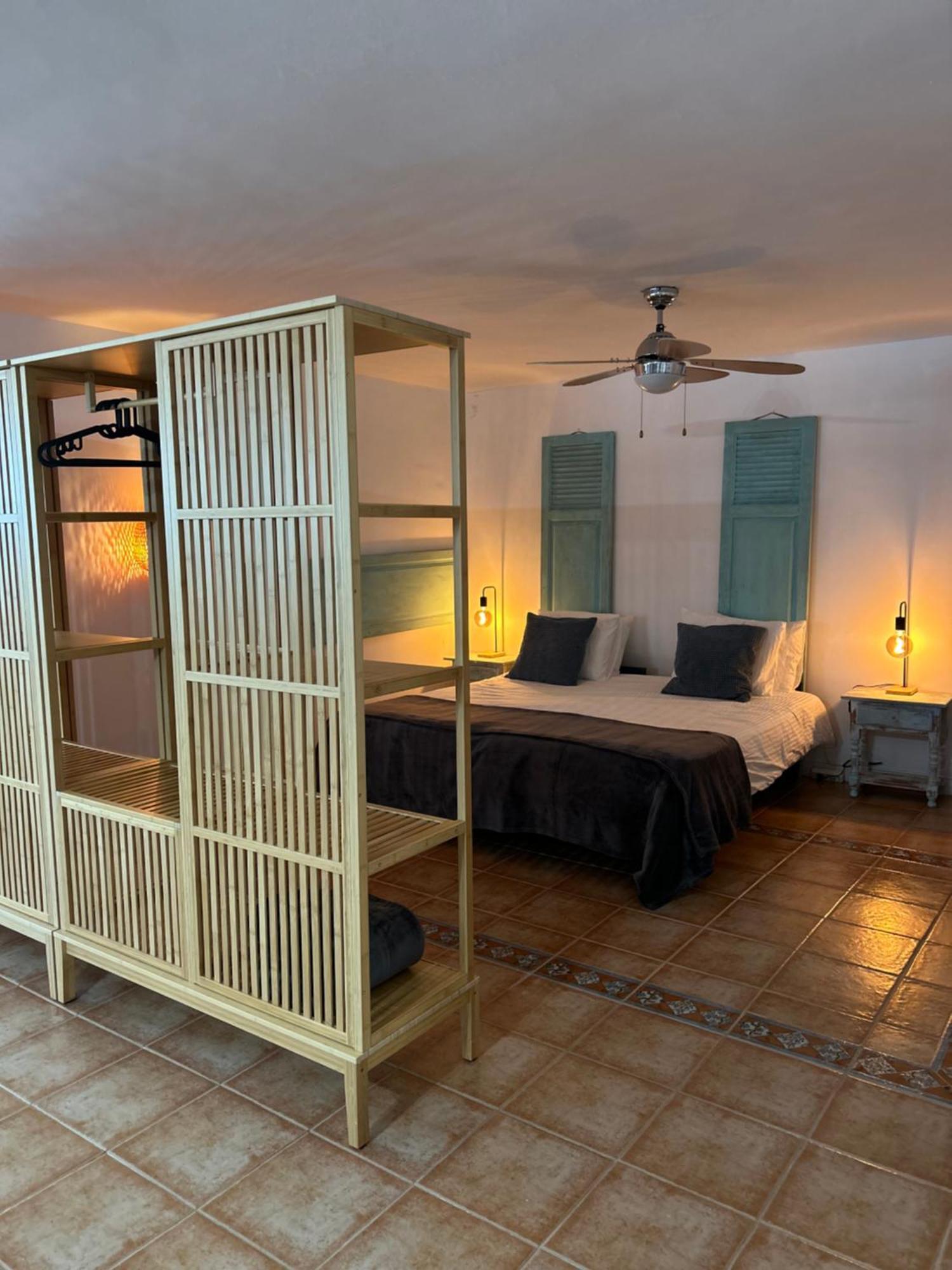 Large Studio Apartment! Costa Teguise Eksteriør billede