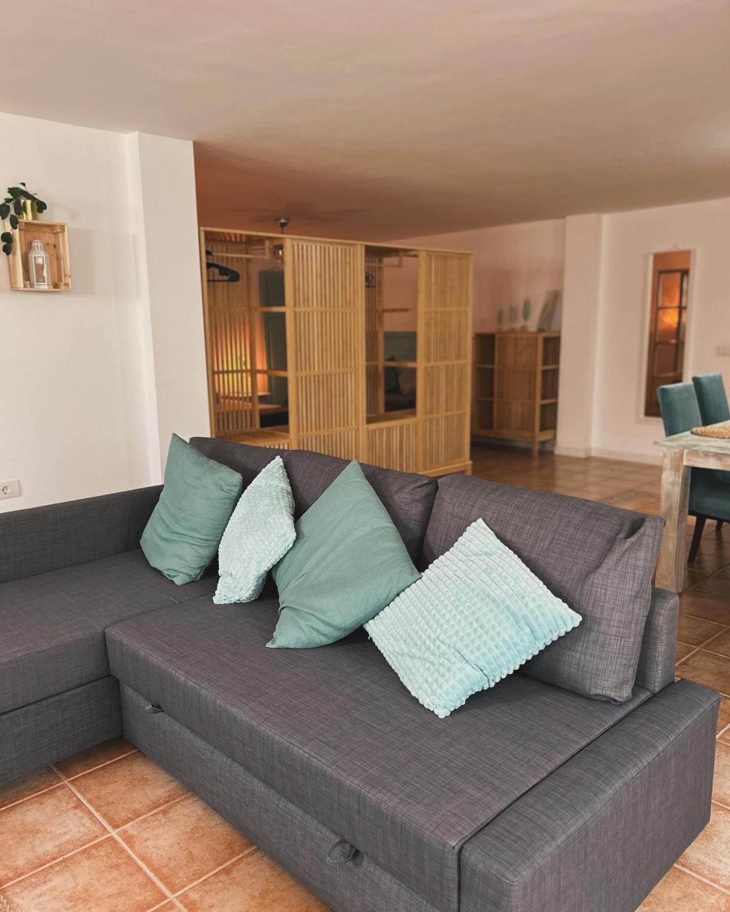 Large Studio Apartment! Costa Teguise Eksteriør billede